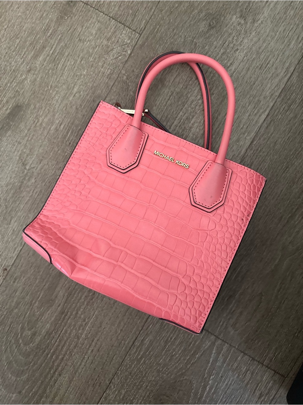 MICHAEL KORS Coral Pink Croc-Embossed Satchel